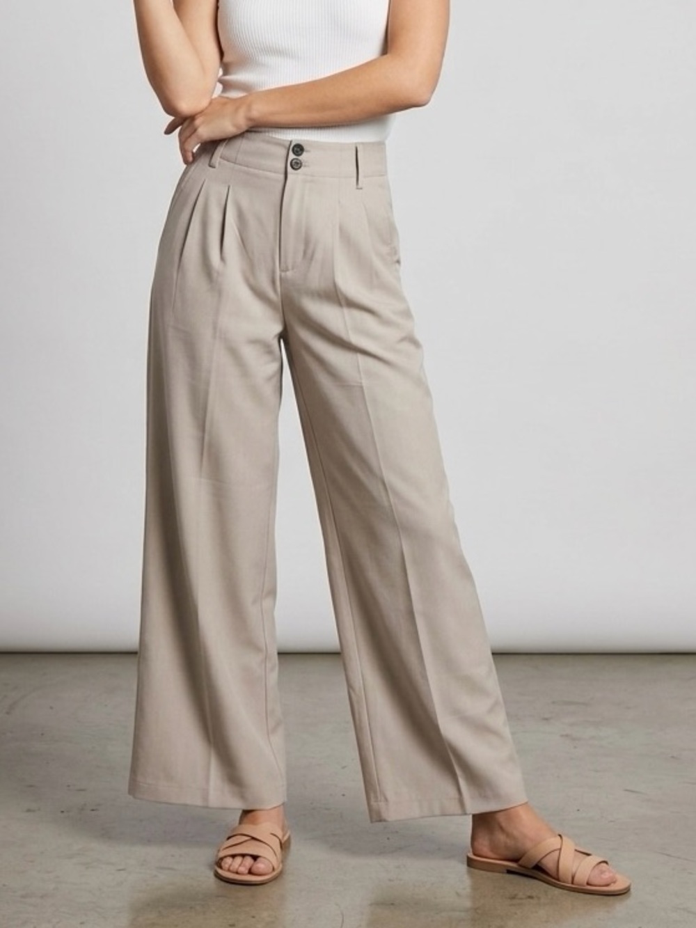 Madewell The Petite Brushed Twill Harlow Wide-Leg Trouser in Dark Oat Melange